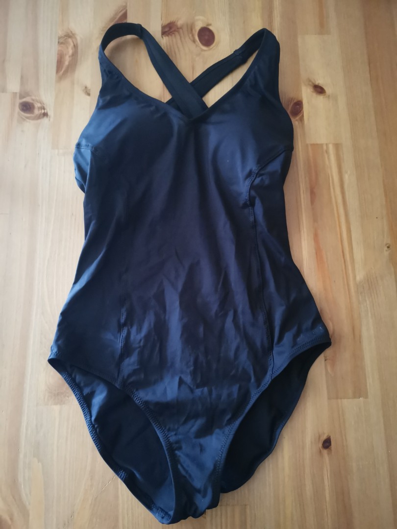 Decathlon ladies swimsuit, Women's Fashion, Swimwear, Bikinis