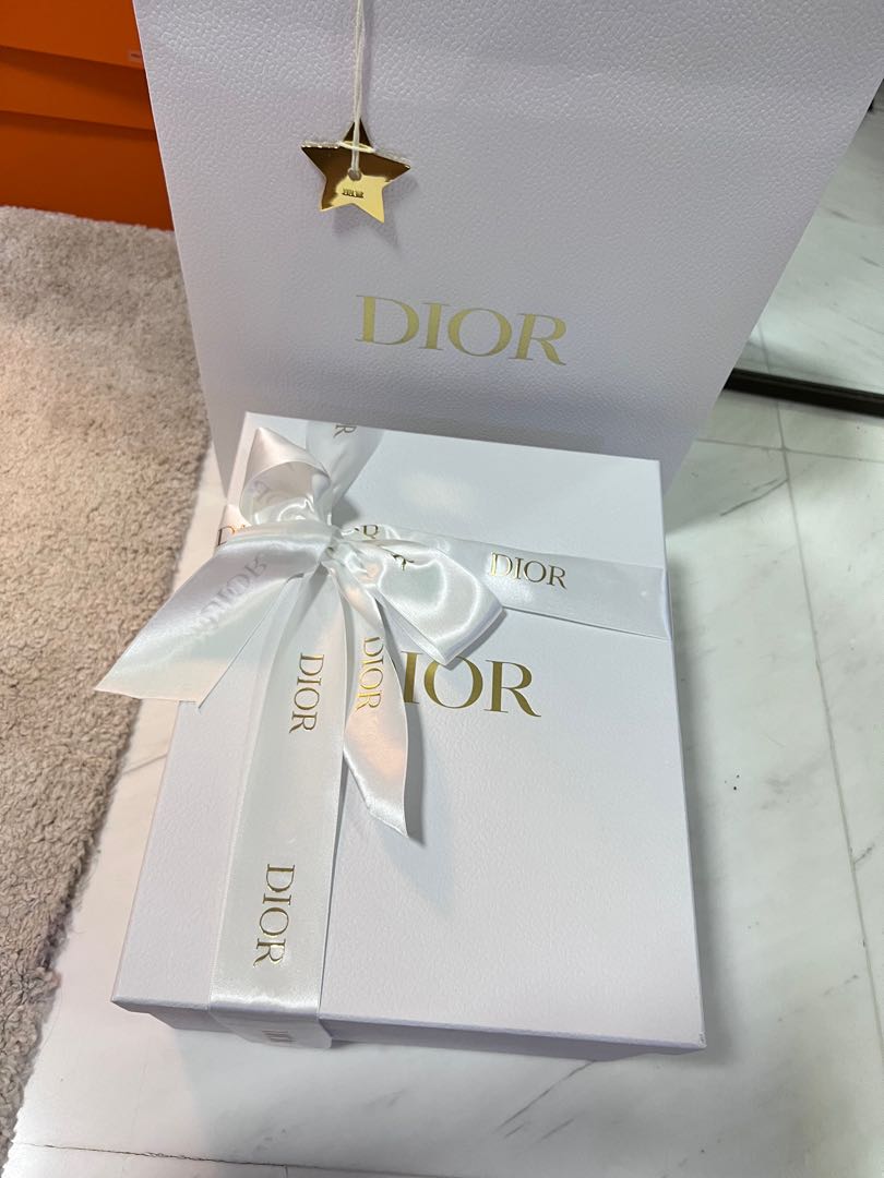 Dior XL giftbox with ribbon + paperbag, Luxury, Accessories on Carousell