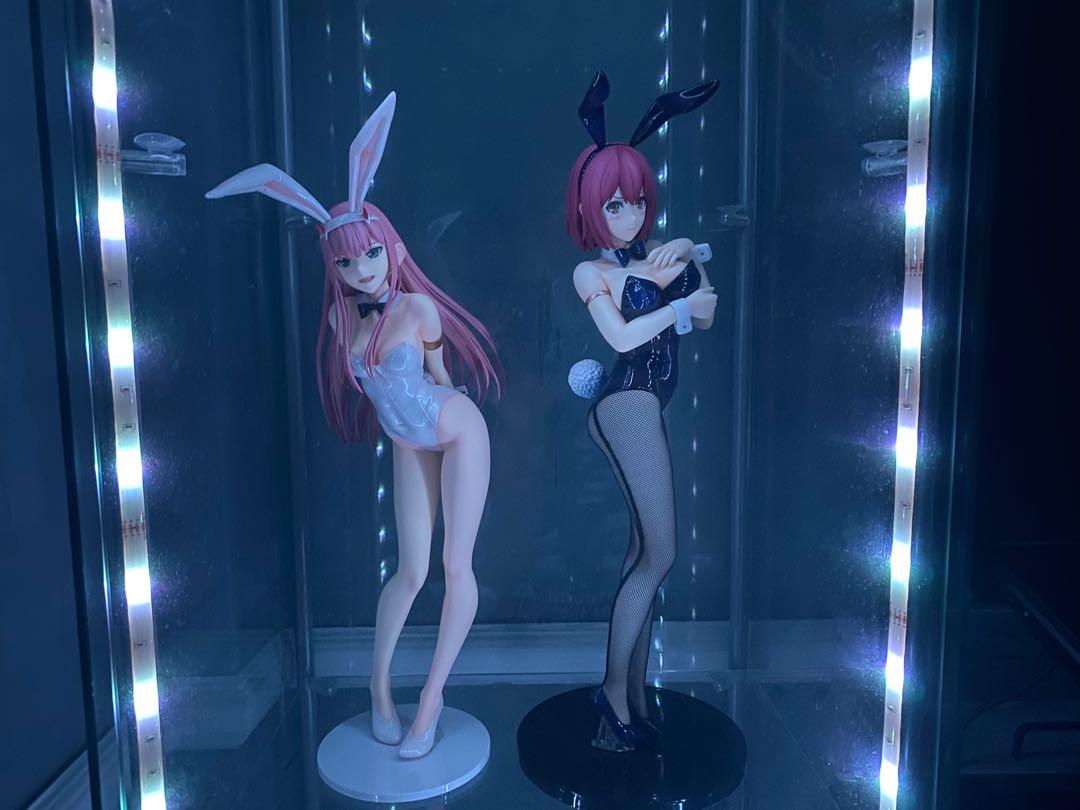 Freeing 1/4 scale hisako arato and zero two figure set (Category: Figurines & Statues) located in Muntinlupa City. Submitted by meguminn (Listing ID 1171045455, Image 1). Description: Hello im planning to sell my bunny figures as a set. Payment via gcash and delivery via lalamove shipping shouldered by buyer. Rfs: sticking to 1/7 scales Issue: zero two’s box has a small damage .