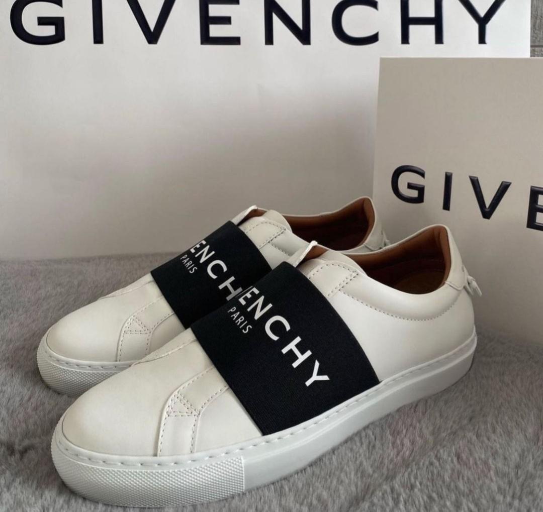 Givenchy Sneakers, Men's Fashion, Footwear, Casual Shoes on Carousell