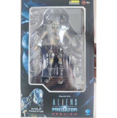 Wolf hotsell predator figure