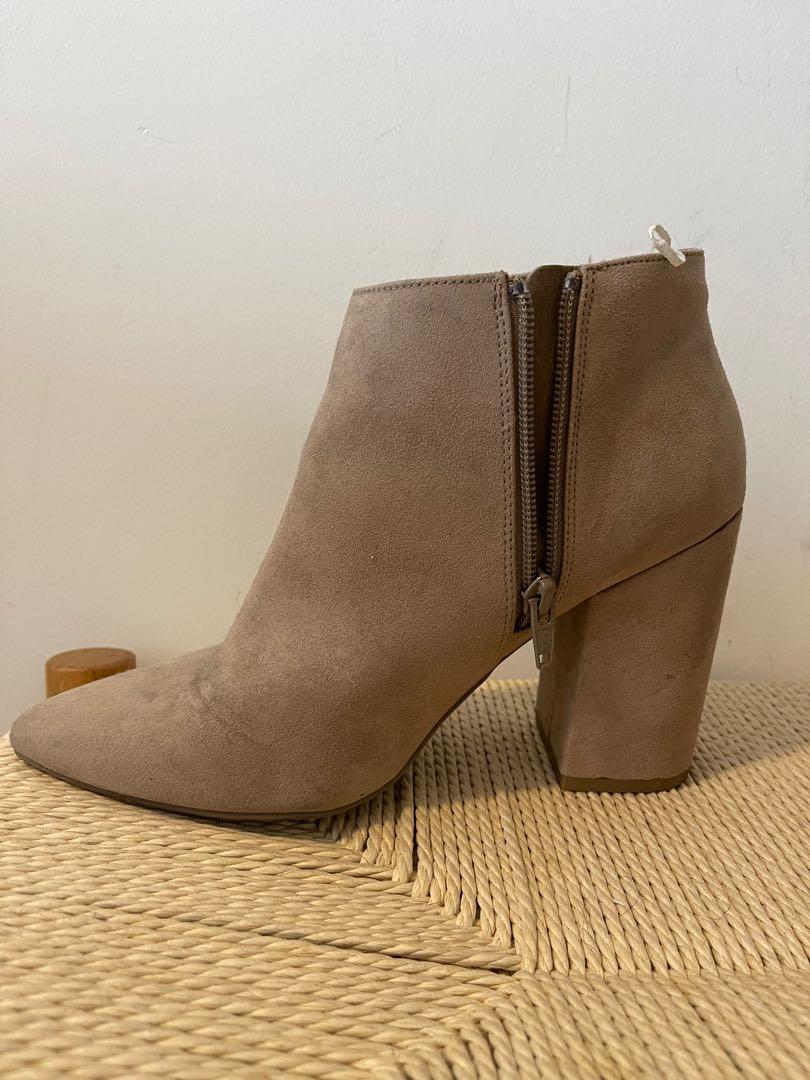 Cute suede boots new arrivals