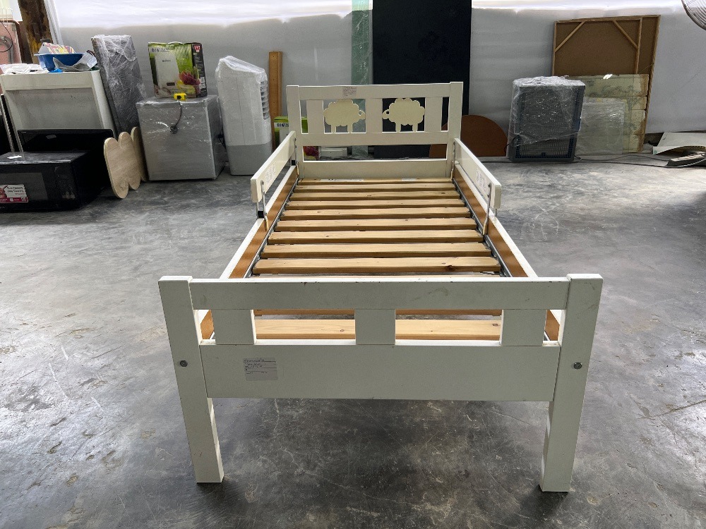 IKEA KRITTER Wooden Single Size Kids Bed / IKEA KRITTER Katil Kanak