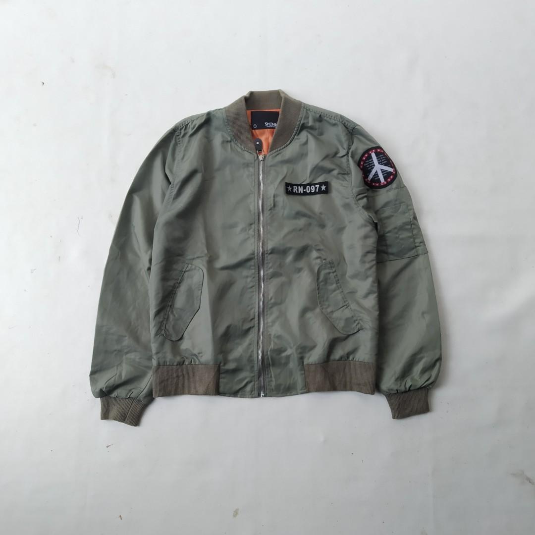 Jaket bomber on sale us army