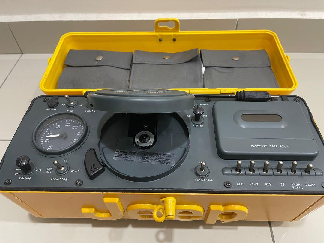 JEEP BOOMBOX RADIO RARE ITEM.., Hobbies & Toys, Collectibles