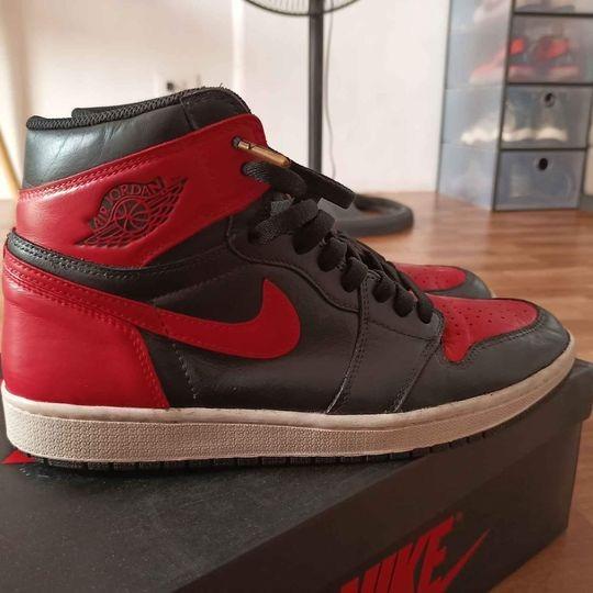 Jordan 1 bred custom top