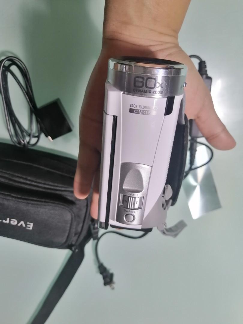Jvc camcoder (Category: Video Cameras) located in General Mariano Alvarez. Submitted by ma.miafajardo1219 (Listing ID 1170880064, Image 2). Description: Jvc cam coder gz-E700-w model🇯🇵💕💯👍 60x zoom super light, touch screen from japan, nice in actual Best for vlogging.. Very light working excellent, open. For lay away 50% down 3mos to. Pay 12kphp only✔️😍 mark down price.