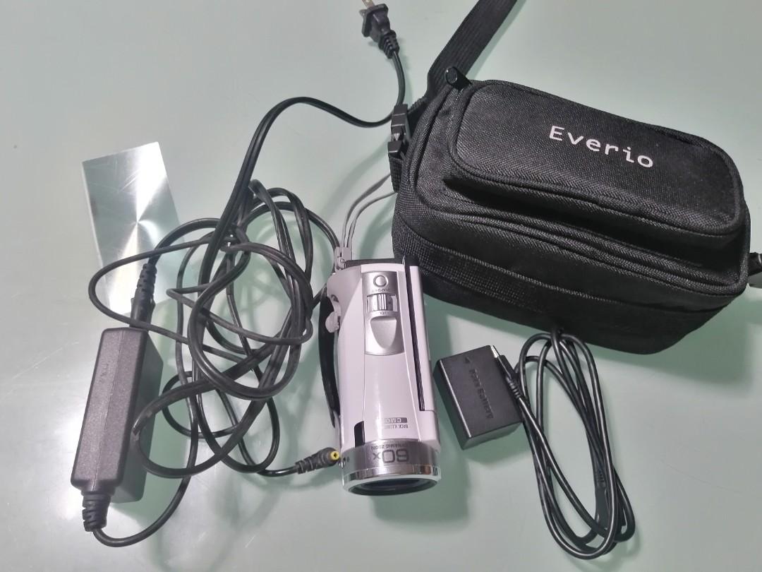 Jvc camcoder (Category: Video Cameras) located in General Mariano Alvarez. Submitted by ma.miafajardo1219 (Listing ID 1170880064, Image 1). Description: Jvc cam coder gz-E700-w model🇯🇵💕💯👍 60x zoom super light, touch screen from japan, nice in actual Best for vlogging.. Very light working excellent, open. For lay away 50% down 3mos to. Pay 12kphp only✔️😍 mark down price.