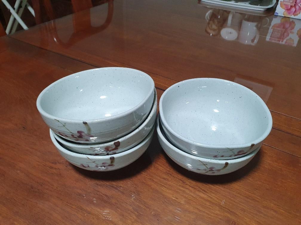 Korean made dinnerware set (30pc), Furniture & Home Living, Kitchenware