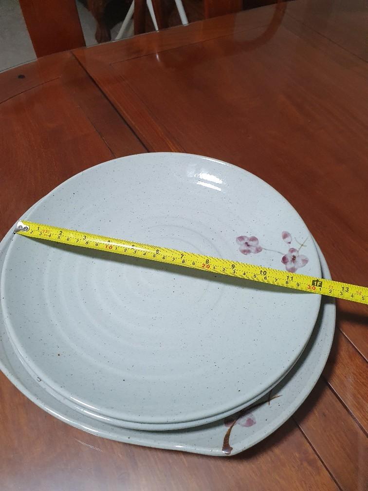 Korean made dinnerware set (30pc), Furniture & Home Living, Kitchenware