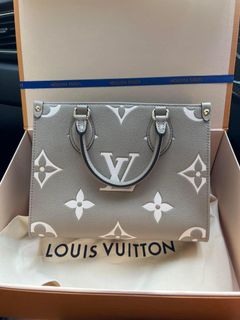 (Category: ) located in . Submitted by BrandForEverything (Listing ID 1170944477, Image 1). Description: .