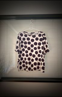 （分類：）位於 。 由 caevol 提交（商品編號 1108577791，圖片 1）。簡介： 。