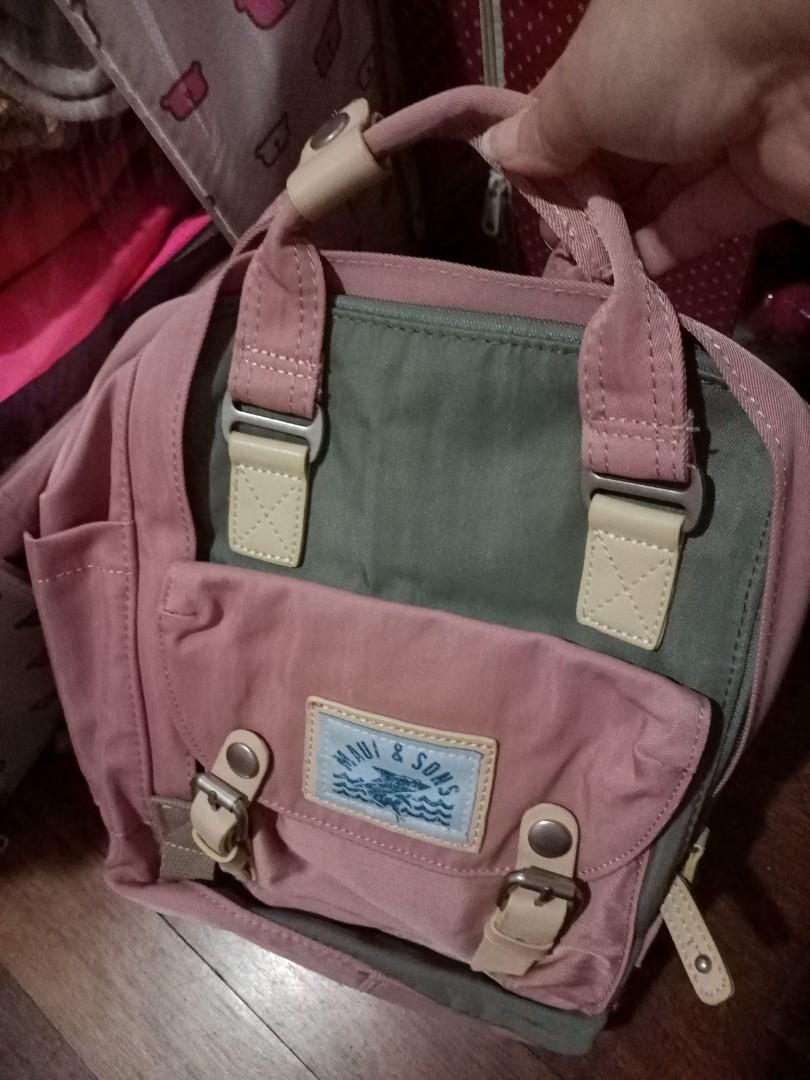 Maui&sons backpack, Women's Fashion, Bags & Wallets, Backpacks on Carousell