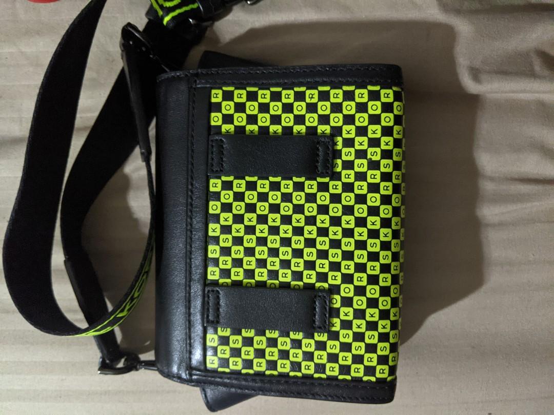 Michael Kors Mini Whitney Checkboard Women s Fashion Bags Wallets 
