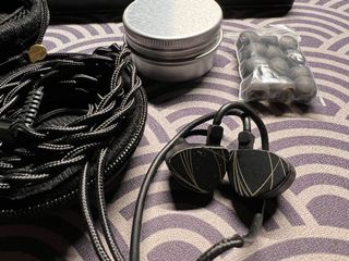 （分類：）位於 。 由 kiiir 提交（商品編號 1171004333，圖片 1）。簡介： 。