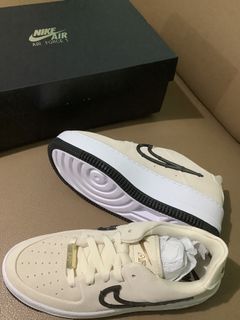 (Category: ) located in . Submitted by thriftminded1 (Listing ID 1171059356, Image 1). Description: .