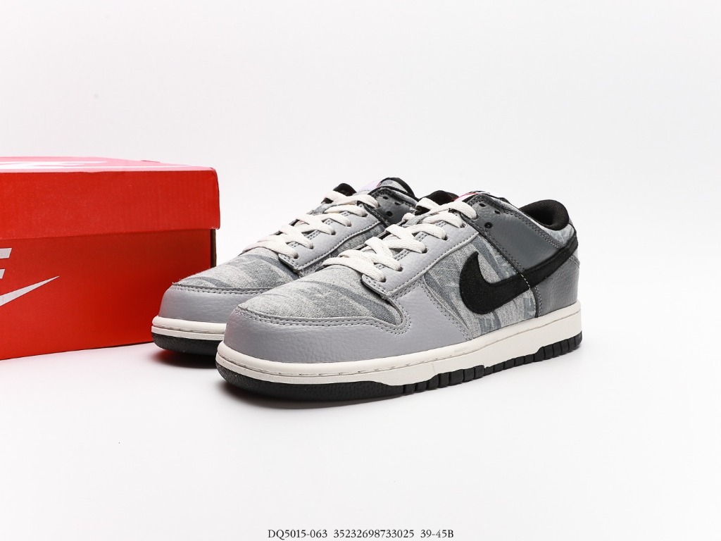 Nike Dunk Low SE Copy Paste - DQ5015-063 US 6.5 -11, Men's Fashion, Footwear, Sneakers on Carousell