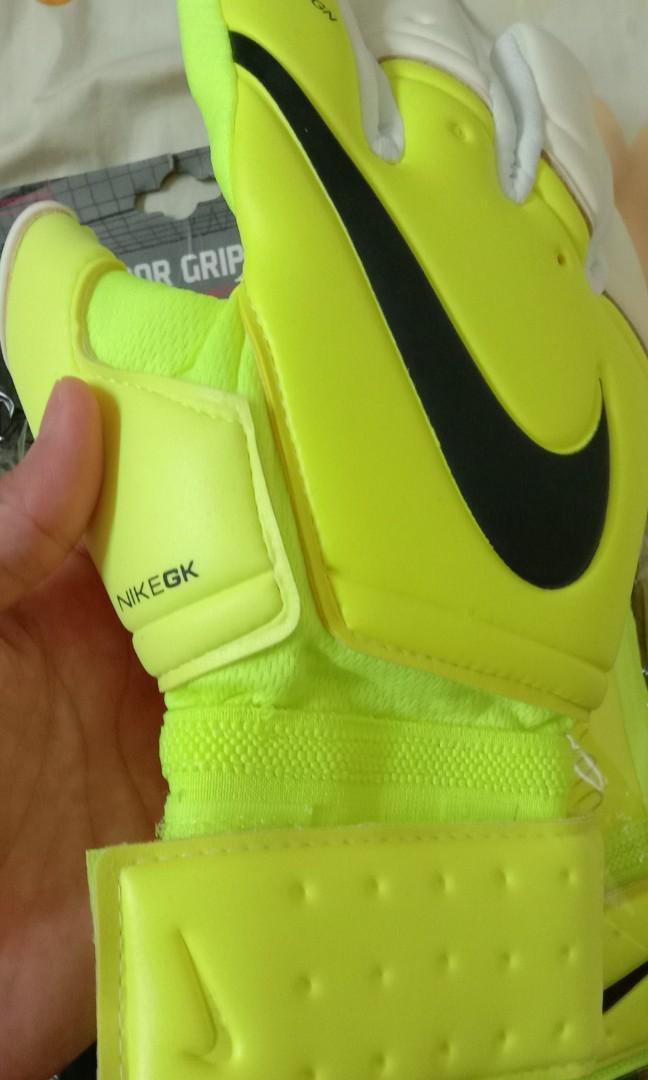 Keeper glove discount al ikhsan