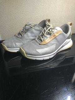 Nike Rivah SE PRM - Metallic Silver White Shoes