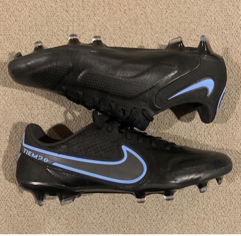 Nike cheap tiempo hitam