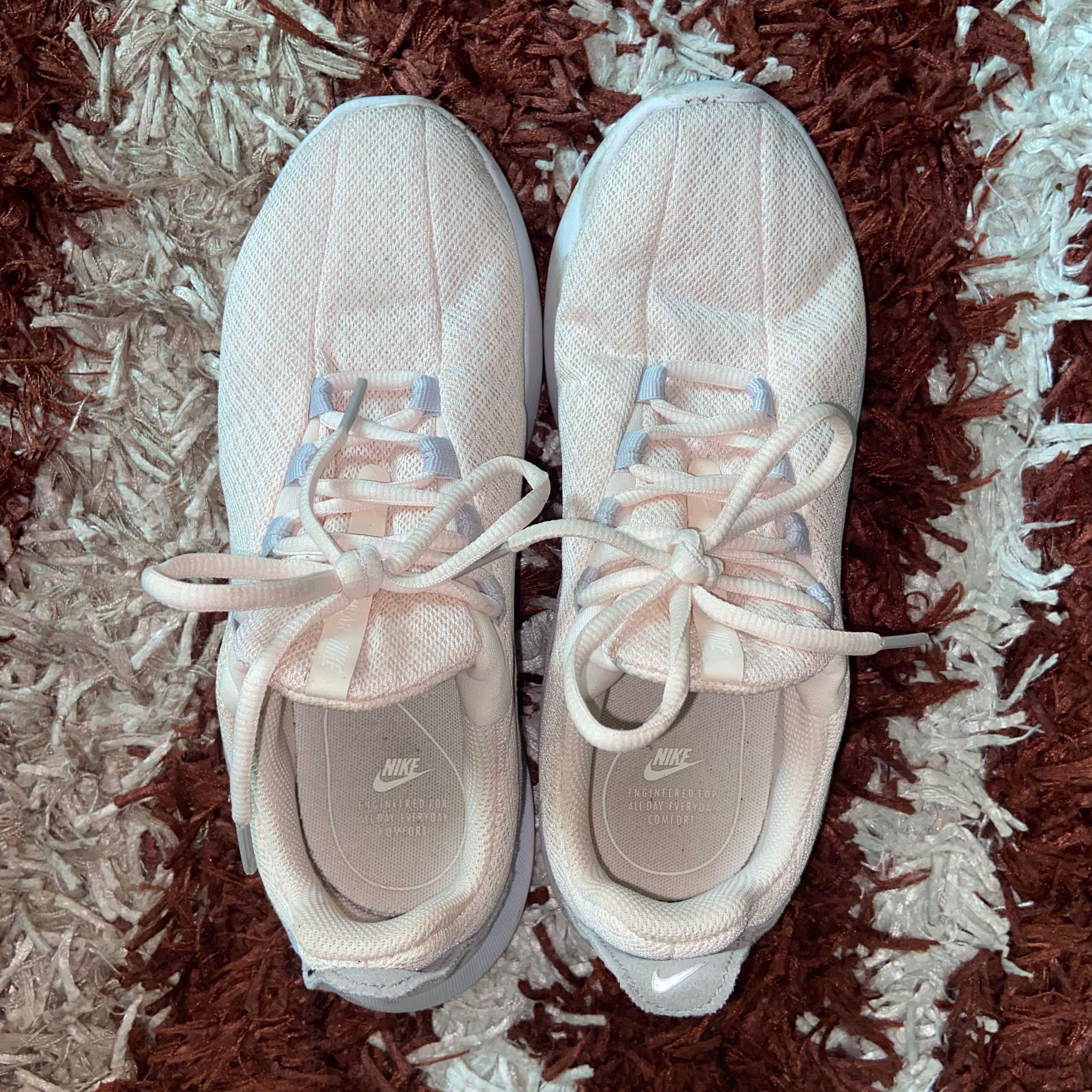 Women's nike new arrivals viale shoes