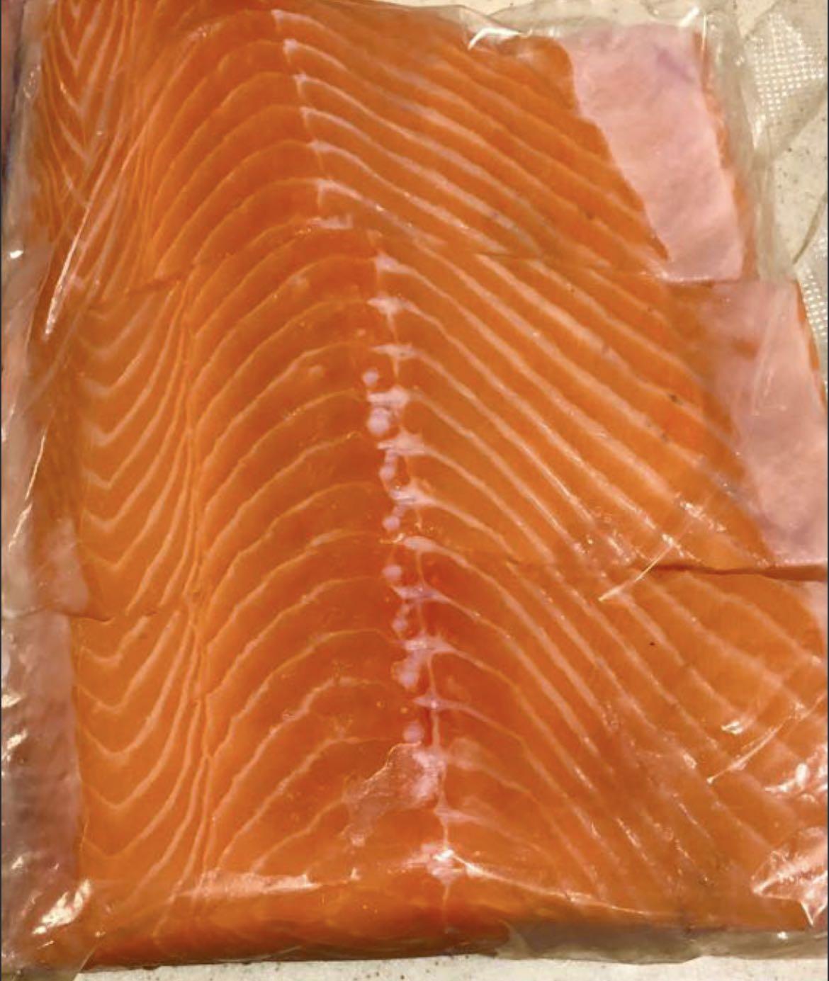 Norwegian Salmon Fillet (Category: Chilled & Frozen Food) located in Mandaluyong City. Submitted by j.a.acct2 (Listing ID 1092173868, Image 3). Description: Norwegian Salmon Fillet Sashimi grade 1300/kg 1 whole slab or can be sliced into 3 Guaranteed fresh, thick, and juicy!.