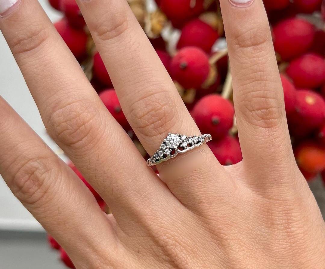 Princess tiara crown ring pandora clearance