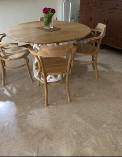 (Category: ) located in . Submitted by springclean2020 (Listing ID 1171033330, Image 1). Description: .