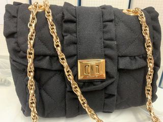 （分類：）位於 。 由 terry971031 提交（商品編號 1170915100，圖片 1）。簡介： 。