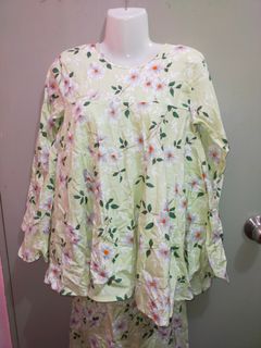 (Category: ) located in . Submitted by wearitgood (Listing ID 1170975959, Image 1). Description: .