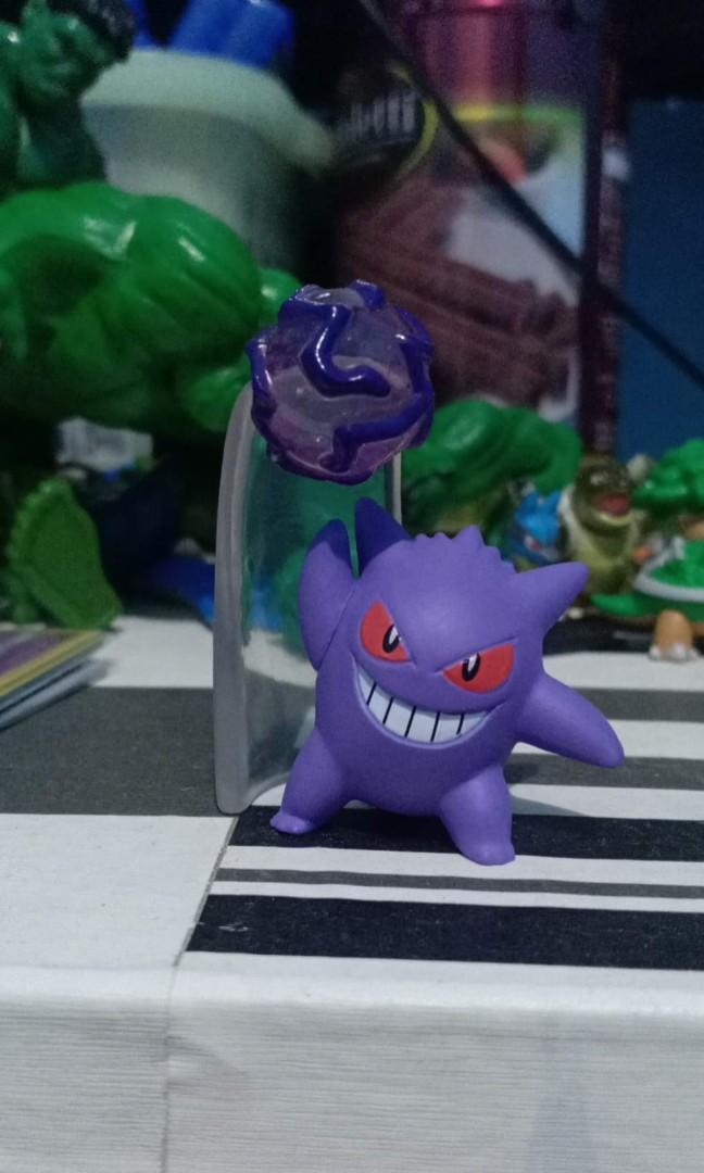 Gengar shadow hot sale ball figure