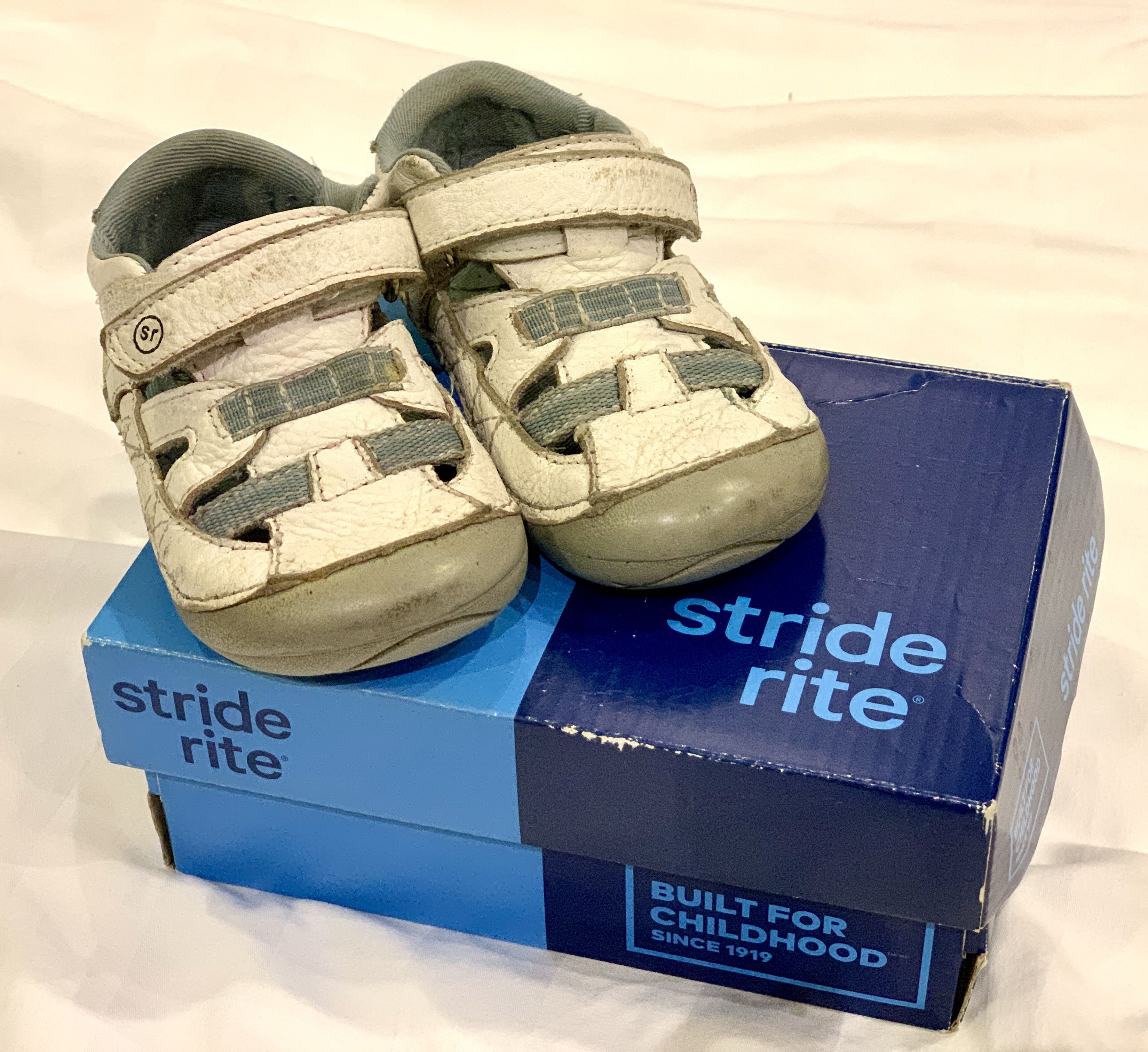 Preloved Authentic Stride Rite Baby Toddler Real Leather Shoes Size US5.5W