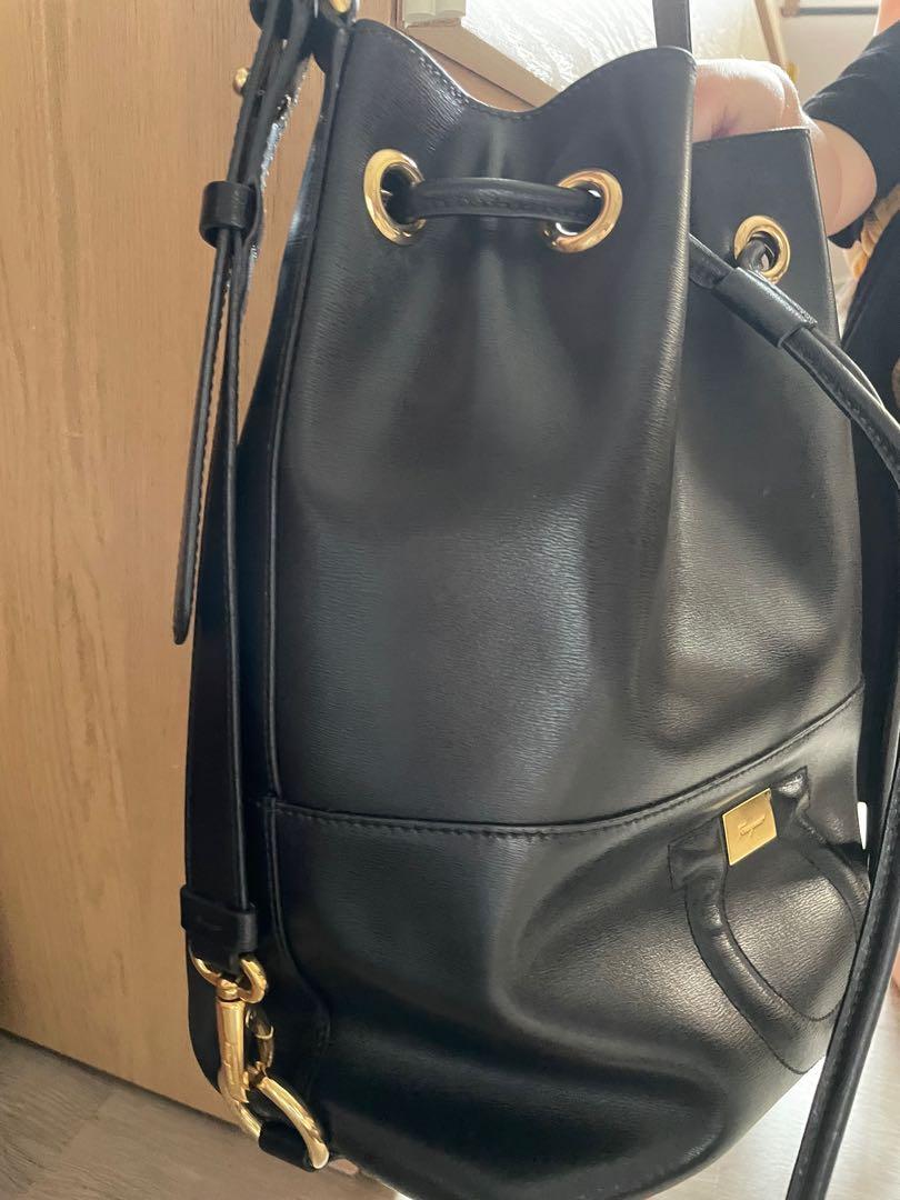 Salvatore ferragamo city bucket bag deals