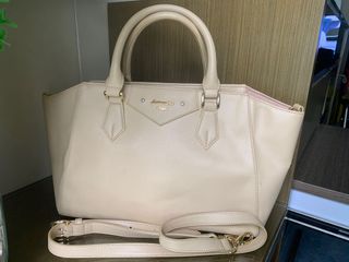 （分類：）位於 。 由 cherisheaven 提交（商品編號 1170971191，圖片 1）。簡介： 。