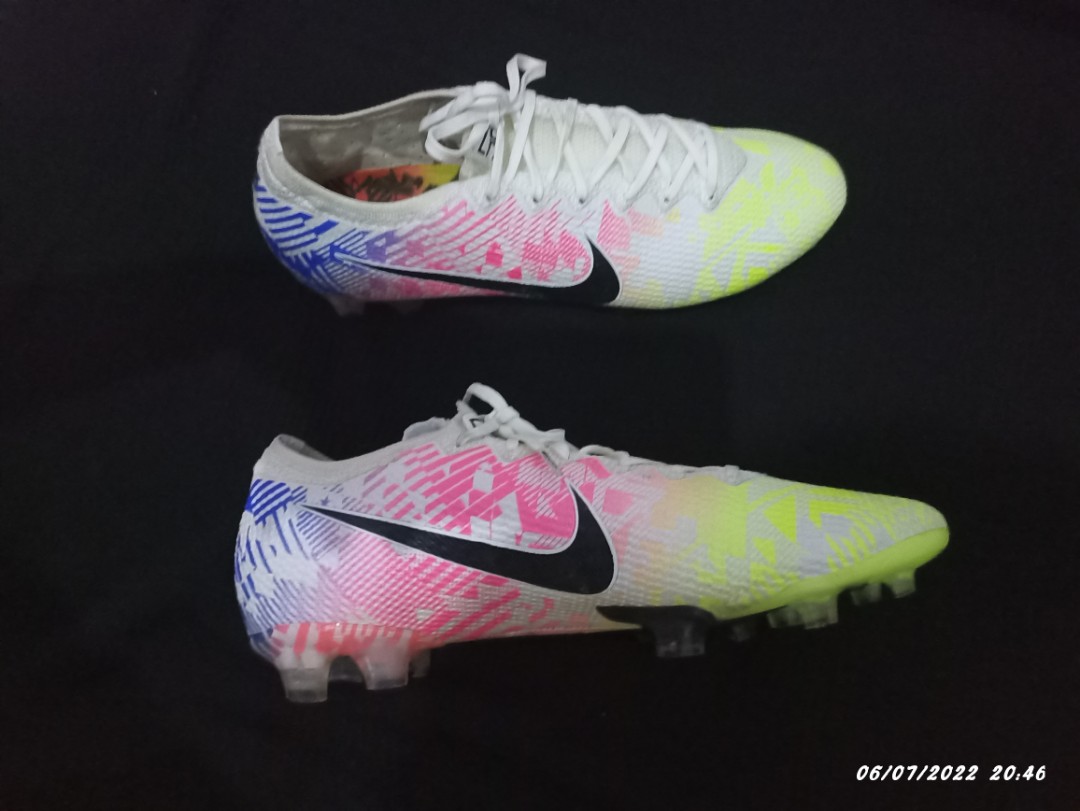 sepatu bola nike superfly