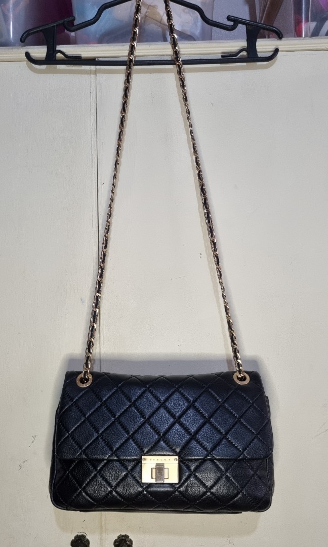 Sisley Chain Sling Bag, Women's Fashion, Bags & Wallets, Shoulder Bags