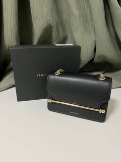 （分類：）位於 。 由 cyyyy1213 提交（商品編號 1171009705，圖片 1）。簡介： 。