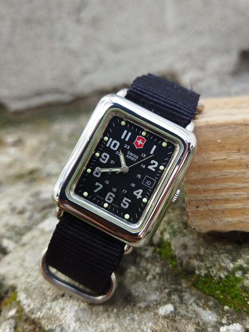 Swiss army square discount watch