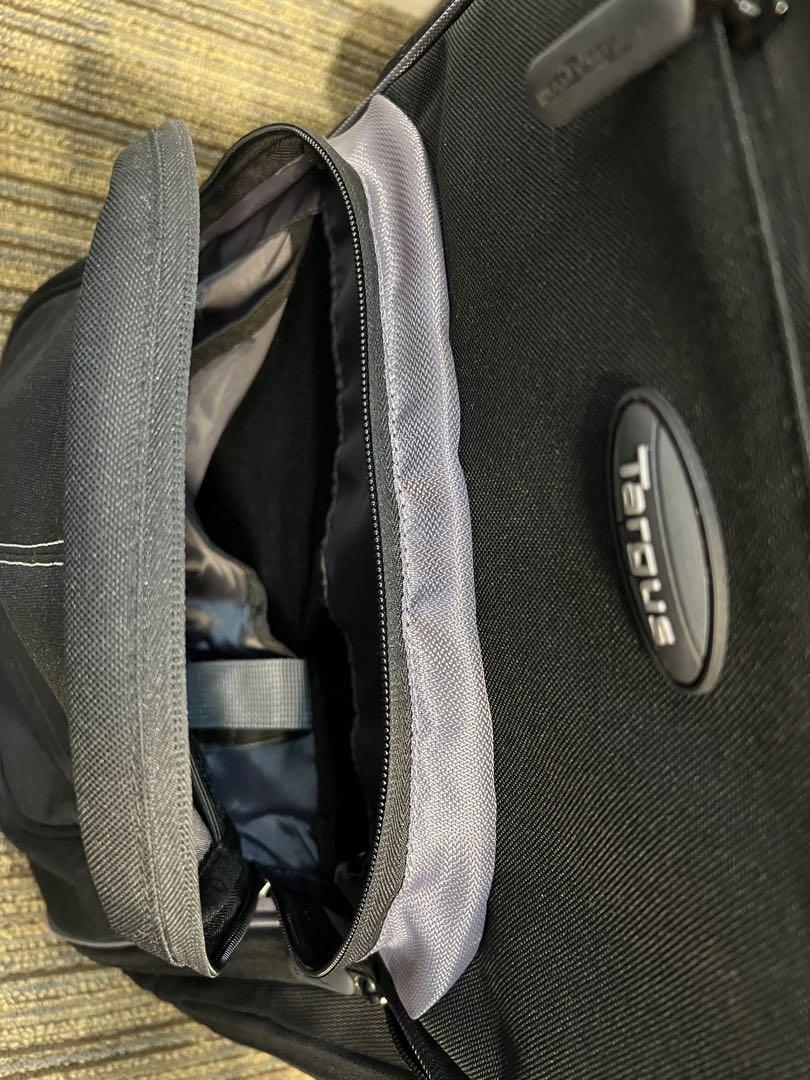 Targus laptop bag on wheels, Men's Fashion, Bags, Backpacks on Carousell