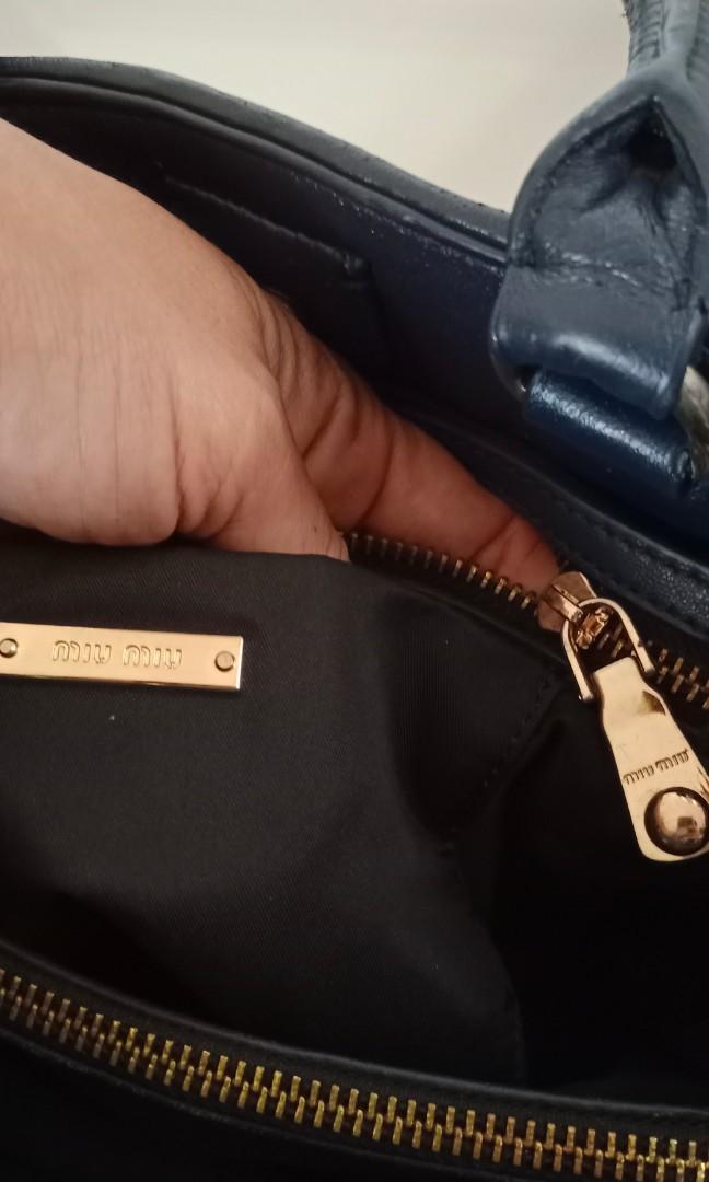 Tas miu miu, Barang Mewah, Tas \u0026 Dompet 