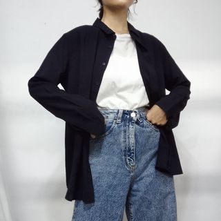 (Kategori: ) berada di . Dikirim oleh twentythrift (ID iklan 1171060957, Gambar 1). Deskripsi: .
