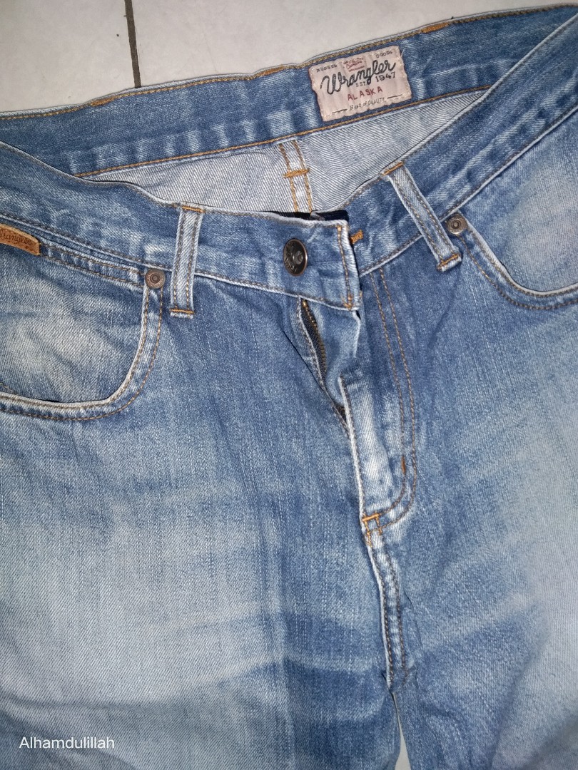 wrangler jeans size 30, Fesyen Pria 