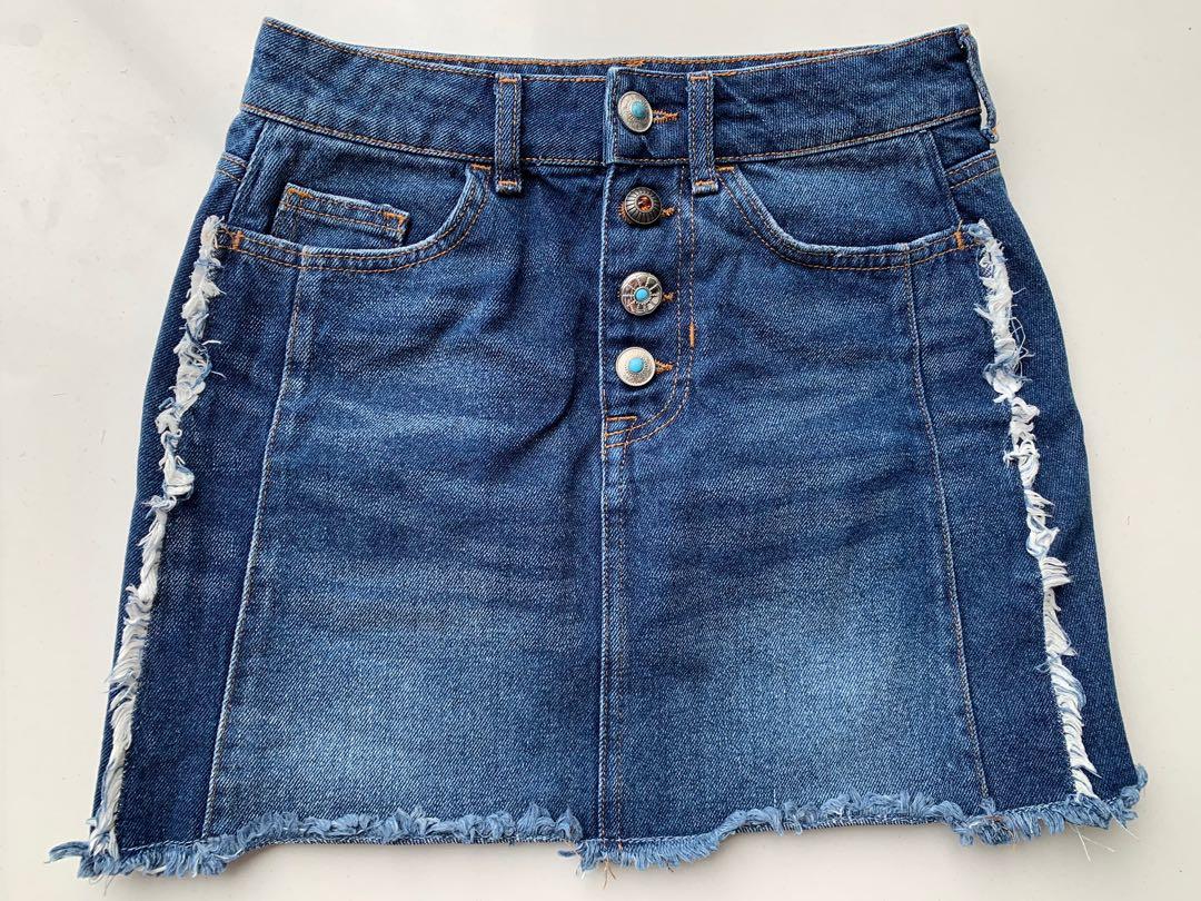 Zara Frayed Western Denim Mini Skirt Raw Hem Distressed Boho Silver Button Fly