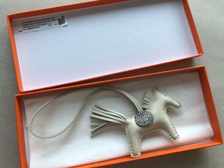 （分類：）位於 。 由 carcarlos 提交（商品編號 1171179571，圖片 1）。簡介： 。