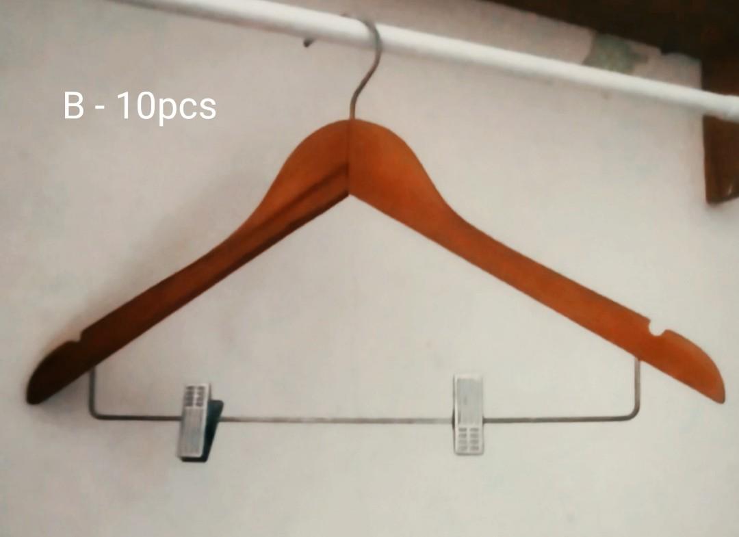 Clearance wooden hangers clearance