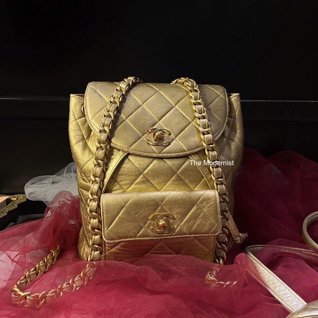 ChAnel caviar vintage backpack flap bag, Luxury, Bags & Wallets on Carousell