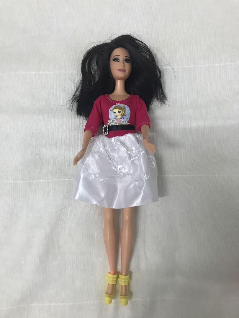 Barbie doll raquelle, Hobbies & Toys, Toys & Games on Carousell