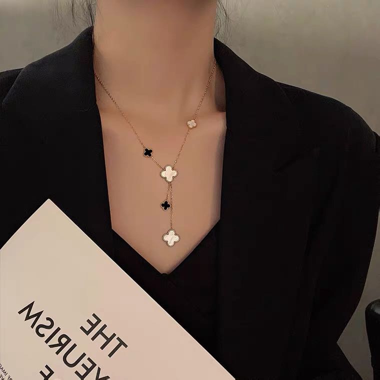 Van cleef clearance double necklace