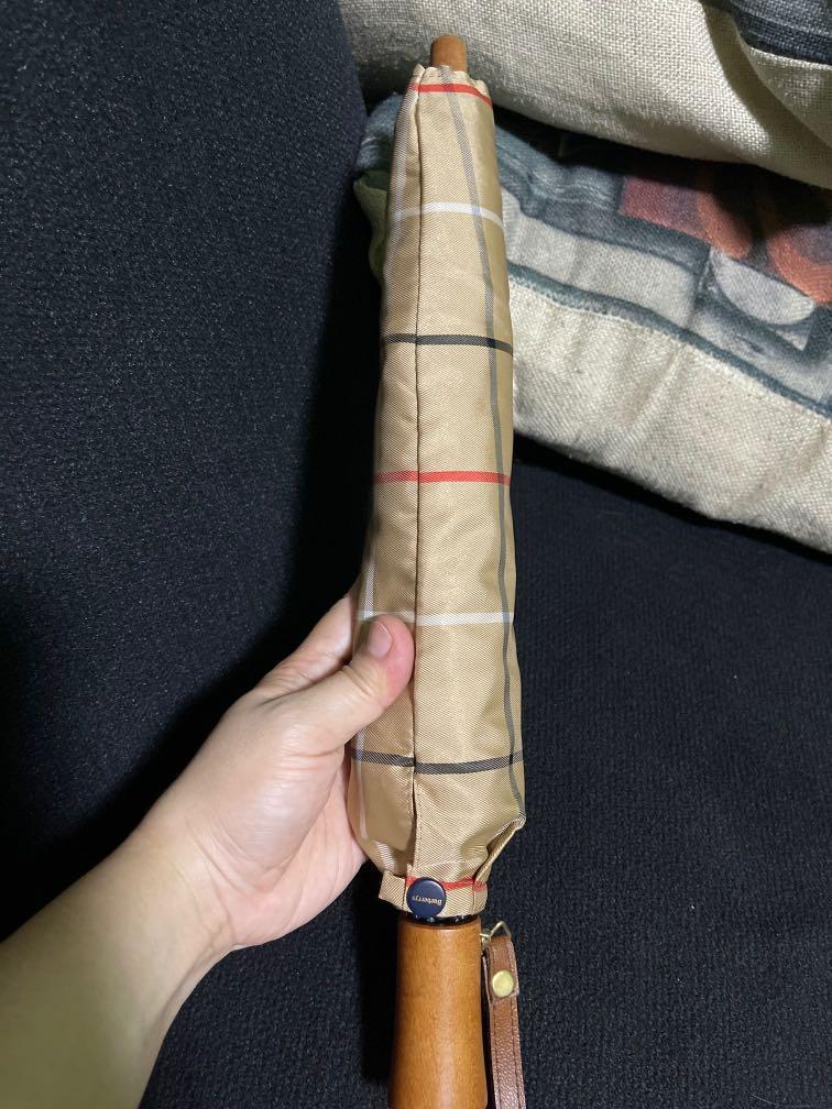Burberry umbrella (Category: Umbrellas) located in Quezon City. Submitted by itsallaboutstuffphbya (Listing ID 1171184541, Image 2). Description: Buyer will shoulder shipping fee..