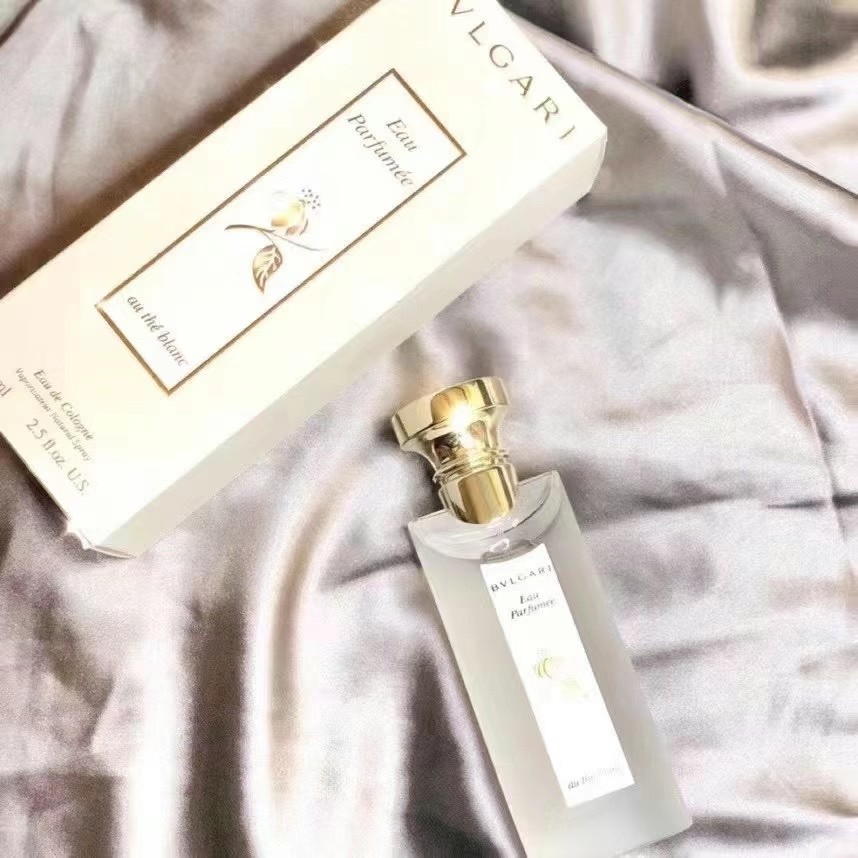 BVLGARI Eau Parfumée au Thé Blanc オードトワレ ブルガリ Eau